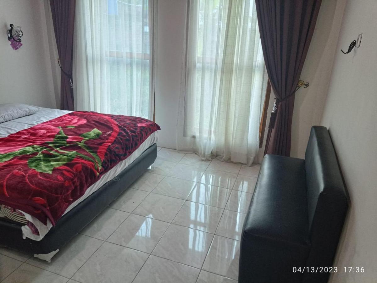 Gabelo Guest House Bukittinggi Exterior photo