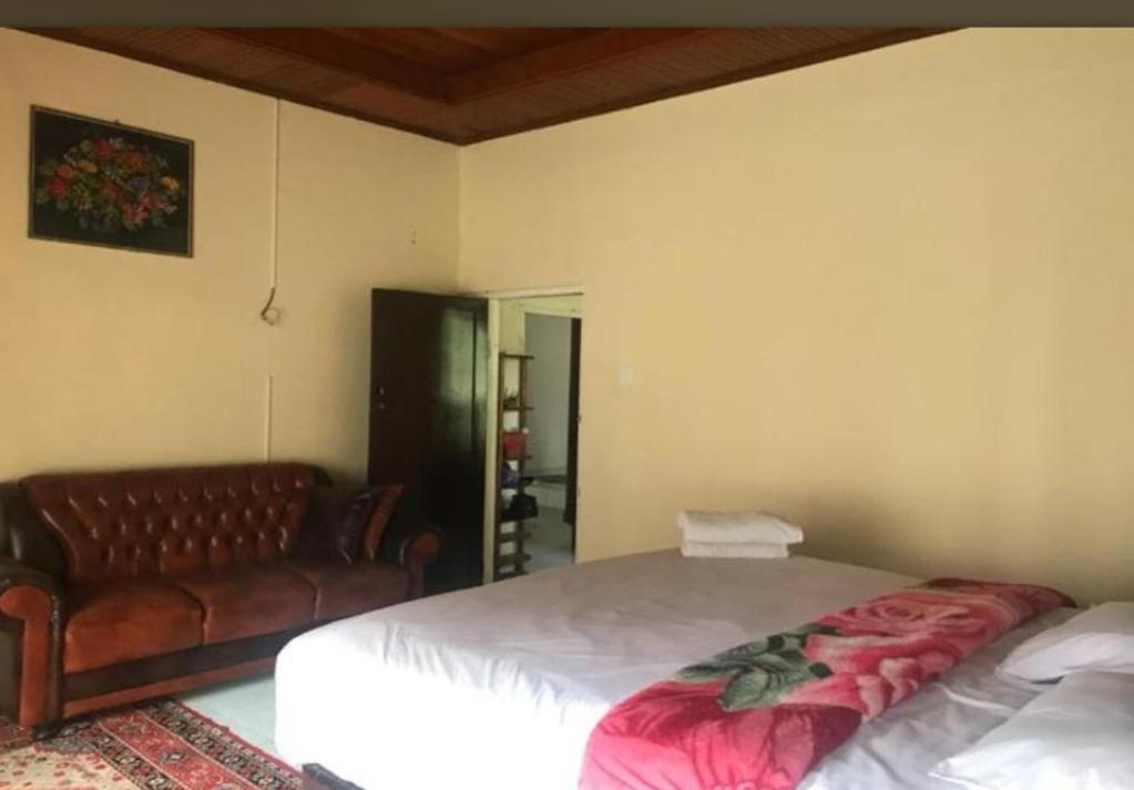 Gabelo Guest House Bukittinggi Exterior photo